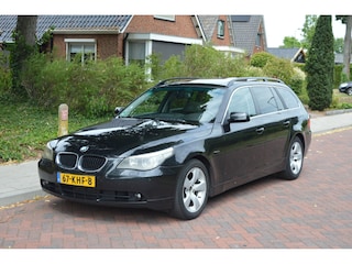 BMW 5-serie Touring 530d panoramadak/leer/navi
