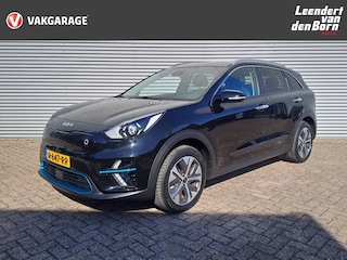 Kia Niro e-Niro Edition 64 kWh AUTOMAAT | Navigatie | Adaptieve Cruise | Stoel/stuur verwarming | Camera | Apple Carplay/Android Auto