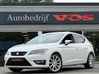 Seat Leon 1.4 TSI FR | LED | Trekhaak | Stoelverwarming | Bluetooth