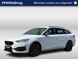 Cupra Leon 1.4 e-Hybrid 245PK VZ Performance / Fabrieksgarantie t/m 19-11-29 / Achteruitrijcamera / Stuur + Stoelverwarming / LED / Keyless Entry-Go