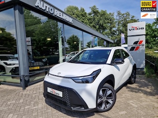 Toyota Aygo Hybrid 115 play+Go Pack/STOELVERWARMING/LMV 17"/CAMERA