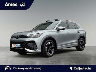 Volkswagen Tiguan 1.5 150pk eTSI R-Line Edition Panoramaschuif-kanteldak | Adaptive Cruise Control | Navigatie 'Discover'