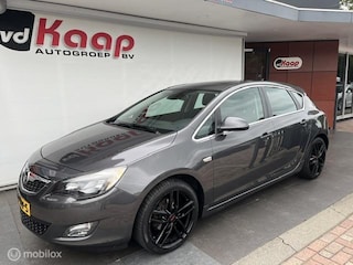 Opel Astra 1.4 Turbo Cosmo