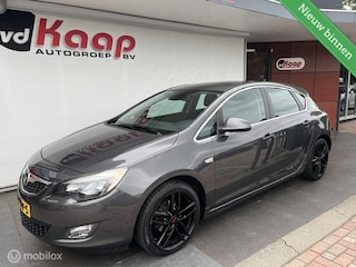 Opel Astra 1.4 Turbo Cosmo