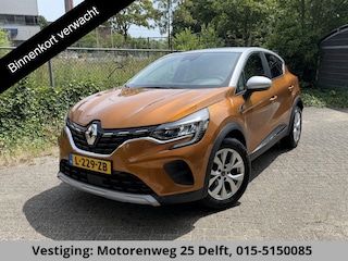 Renault Captur 1.0 TCe 100 Intens . GARANTIE TOT 02-2030! . NAVIGATIE . PARKEERSENSOREN ACHTER . CRUISE CONTROL .