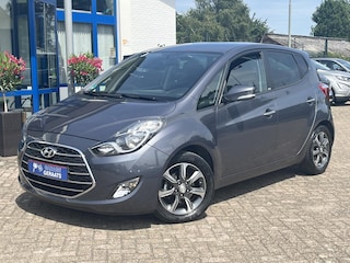 Hyundai ix20 1.6i Premium l Automaat, Stoel/stuur-verwarming, Camera, Cruise control, Multi-functioneel stuurwiel, Parkeersensoren achter, Lichtmetalen velgen,