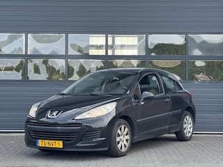 Peugeot 207 1.4 XR // MEENEEMPRIJS // KOPPAKKING LEK