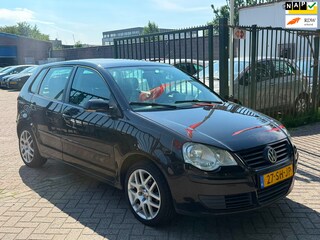 Volkswagen Polo 1.4-16V Comfortline Airco elektrische ramen cv op afs