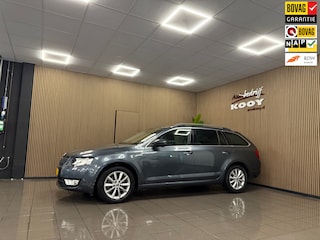 Skoda Octavia Combi 1.0 TSI Greentech Ambition Business * Automaat / 1e Eig / Trekhaak / Navigatie / NL Auto *