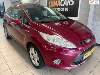 Ford Fiesta 1.25 Titanium | Panorama | Distri* verv. |