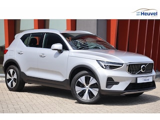 Volvo XC40 T4 Recharge Core Bright | Stoelverwarming | Trekhaak | Parkeercamera | Keyless