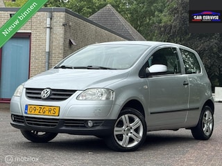 Volkswagen Fox 1.2 Trendline/LMV/AC/LMV/TREKHAAK/NAP/APK/OH
