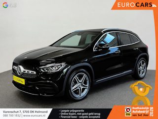 Mercedes-Benz GLA 200 AMG Line Business Solution Automaat Panoramadak Camera Stoelverwarming Ambient Lighting