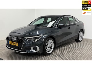 Audi A3 Limousine 30 TFSI Business edition benzine automaat camera parkeersensoren carplay led