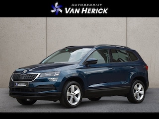 Skoda Karoq 1.5 TSI ACT Business Edition 150PK Automaat | Navigatie | Stoelverwarming | Parkeersensoren v+a