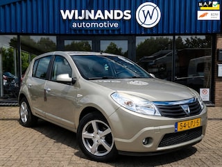 Dacia Sandero 1.2 Lauréate Airco Elektr ramen Lm Nieuwe APK
