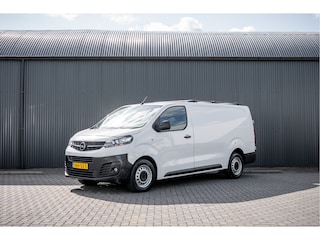Opel Vivaro 1.5 | 3-Zits | 1e Eigenaar | Camera | Inrichting | Cruise | Airco | Trekhaak
