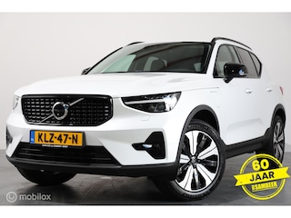 Volvo XC40 1.5 T4 Plug-in hybrid Plus Dark - Stoel/Stuurverwarming - 360 Camera - Carplay