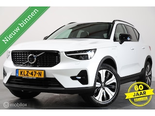 Volvo XC40 1.5 T4 Plug-in hybrid Plus Dark - Stoel/Stuurverwarming - 360 Camera - Carplay