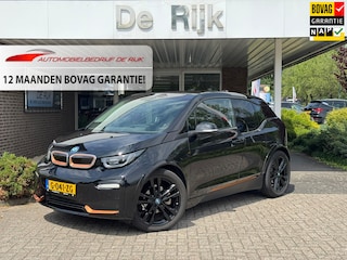 BMW i3 S 120Ah 42 kWh RoadStyle Edition | Pano, Leder, Navi, Camera, Stoelverw., Cruise | NAP | Dealeronderhouden |