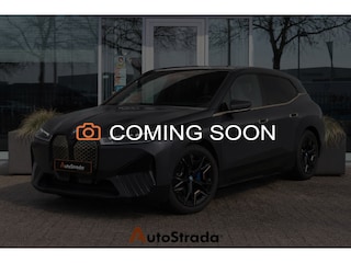 BMW iX (i20) xDrive40 M-Sport 326pk 99% SoH I Stoelverkoeling I Laser LED I Navi I HarmanKardon
