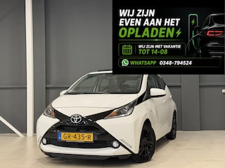 Toyota Aygo 1.0 VVT-i x-wave | Vouwdak | Lichtmetalen velgen | 36.364km! |