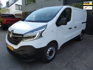 Renault Trafic 2.0 dCi 120 L1H1 88KW L+R SCHUIFDEUR AIRCO NAVI TREKHAAK CRUISE