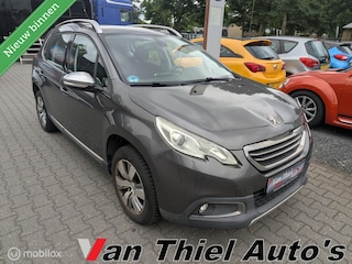 Peugeot 2008 1.2 PureTech Blue Lease Executive