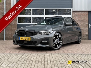 BMW 3-serie Touring 330i M Sport Panodak Leer Navi HUD Harman Kardon Trekhaak NL Auto