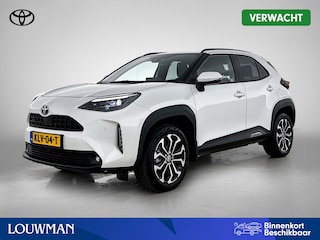 Toyota Yaris Cross 1.5 Hybrid Dynamic + Limited | Parkeersensoren voor+achter | Stoelverwarming | Buitenspiegels elektrisch inklapbaar | Navigatie | Apple CarPlay/Android Auto | Cruise Control Adaptive |