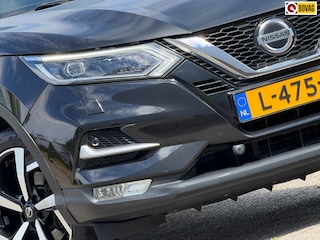 Nissan Qashqai 1.3 DIG-T Tekna + Automaat - Brilliant Black - Panorama/Camera/Carplay/Leder