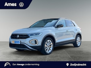 Volkswagen T-Roc 1.0 115pk TSI Life Edition Achteruitrijcamera 'Rear View' | 	Parkeerassistent (Park Assist) | Automatische airconditioning 'Climatronic', 2-zone