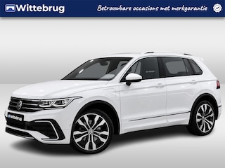 Volkswagen Tiguan 1.4 TSI eHybrid 245PK R-Line Business+ / Panoramadak / Zwenkbare Trekhaak / IQ LED / Memory Seat / Elektrische Achterklep / Stuur + Stoelverwarming V+A