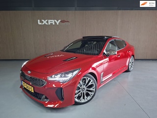 Kia Stinger 2.0 T-GDI GT-Line | Clima | Navi | Pano | Cruise | Camera | Stuur & Stoelverwarming |