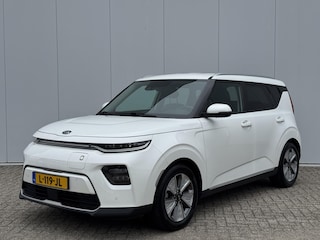 Kia Soul DynamicPlusLine 64 kWh | Stoel- Stuurverwarming | Achteruitrijcamera | Adaptieve Cruise Control | DAB Radio | Climate Control |