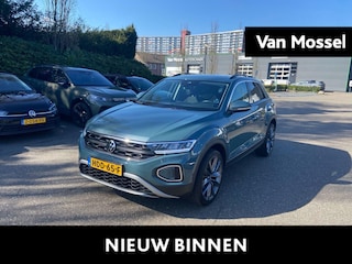 Volkswagen T-Roc 1.0 TSI Life Edition | 116 PK | Trekhaak Afneembaar | Parkeer sensoren voor en achter | Parkeer camera | Adaptive cruise control | Automatische airco 2 zone | dodehoek detectie |