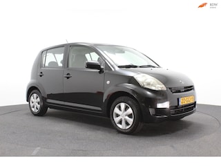 Daihatsu Sirion 2 1.3-16V Prestige | Automaat | Airco | Trekhaak | Elektrische ramen rondom