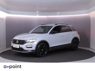 Volkswagen T-Roc 1.5 TSI Sport 150 pk Automaat (DSG) | Navigatie via App | Parkeersensoren | Autom. airco | Stoelverwarming | Black Style pakket |