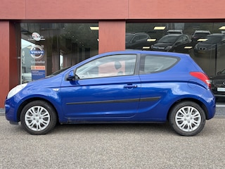 Hyundai i20 1.4i DynamicVersion