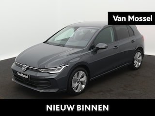 Volkswagen Golf 1.5 eHybrid Life Edition 204 PK Automaat | #AD | Plug in Hybride | Trekhaak | Apple Carplay | Parkeersensoren | 17" Lichtmetalen velgen | Adaptieve cruise control | Camera | LED koplampen | Ruiten getint | Android Auto |