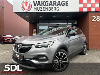Opel Grandland X 1.6 Turbo Hybrid Ultimate // NAVI // CAMERA V+A // ADAPTIVE CRUISE // APPLE CARPLAY + ANDROID AUTO // STOEL VERWARMING + VERKOELING // ELEK. ACHTERKLEP