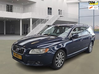 Volvo V70 1.6 T4 Limited Edition Airco Cruise Leder Navi PDC