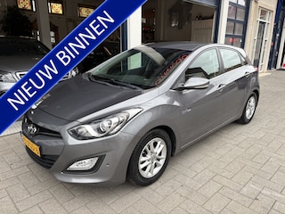 Hyundai i30 1.6 GDI Business Edition NAVI/CLIMA/CAMERA/TOPSTAAT/NW APK
