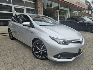 Toyota Auris 1.8 Hybrid Dynamic Keyless/Pdc