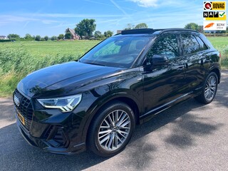 Audi Q3 35 TFSI S edition Pano 1e eig