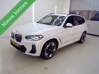 BMW iX3 High Executive 80 kWh | M-pakket | Pano | Head-up |
