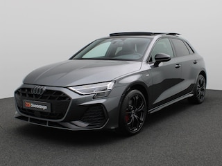 Audi A3 Sportback 45 TFSI e S edition Competition 272PK S-Tronic S-Line, Pano-Schuifdak, Memorystoel, Achteruitrijcamera, Matrix LED-verlichting, Leder, Elektr. Achterklep, Keyless, 18" LM Velgen