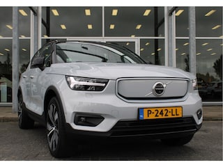 Volvo XC40 232PK Automaat Recharge Pro | 360 Camera | Adapt. Cruise | H&K Audio | 20" LMV | Verw. Voorstoelen & stuurwiel | Elektrisch verstelbare voorstoelen