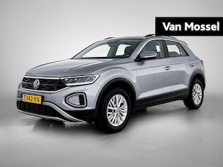 Volkswagen T-Roc 1.0 TSI Life | 110 PK | | Airco | Adaptive Cruise Control | Lane Assist | Parkeersensoren | Apple Carplay / Android Auto |