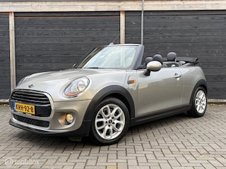 Mini Cooper Cabrio 1.5 Leder/Alcantara / LM / PDC / 38.982 KM 1e eig.